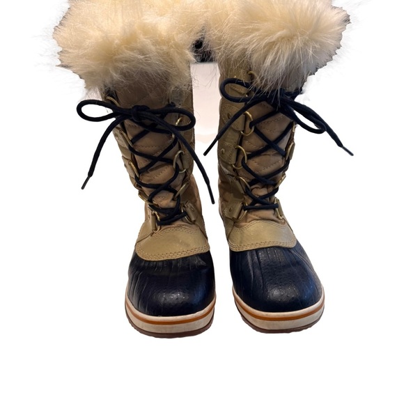 Sorel Tofino Womens Size 7 Waterproof Faux Fur Winter Snow Boot NL 2332-241 - Picture 1 of 15